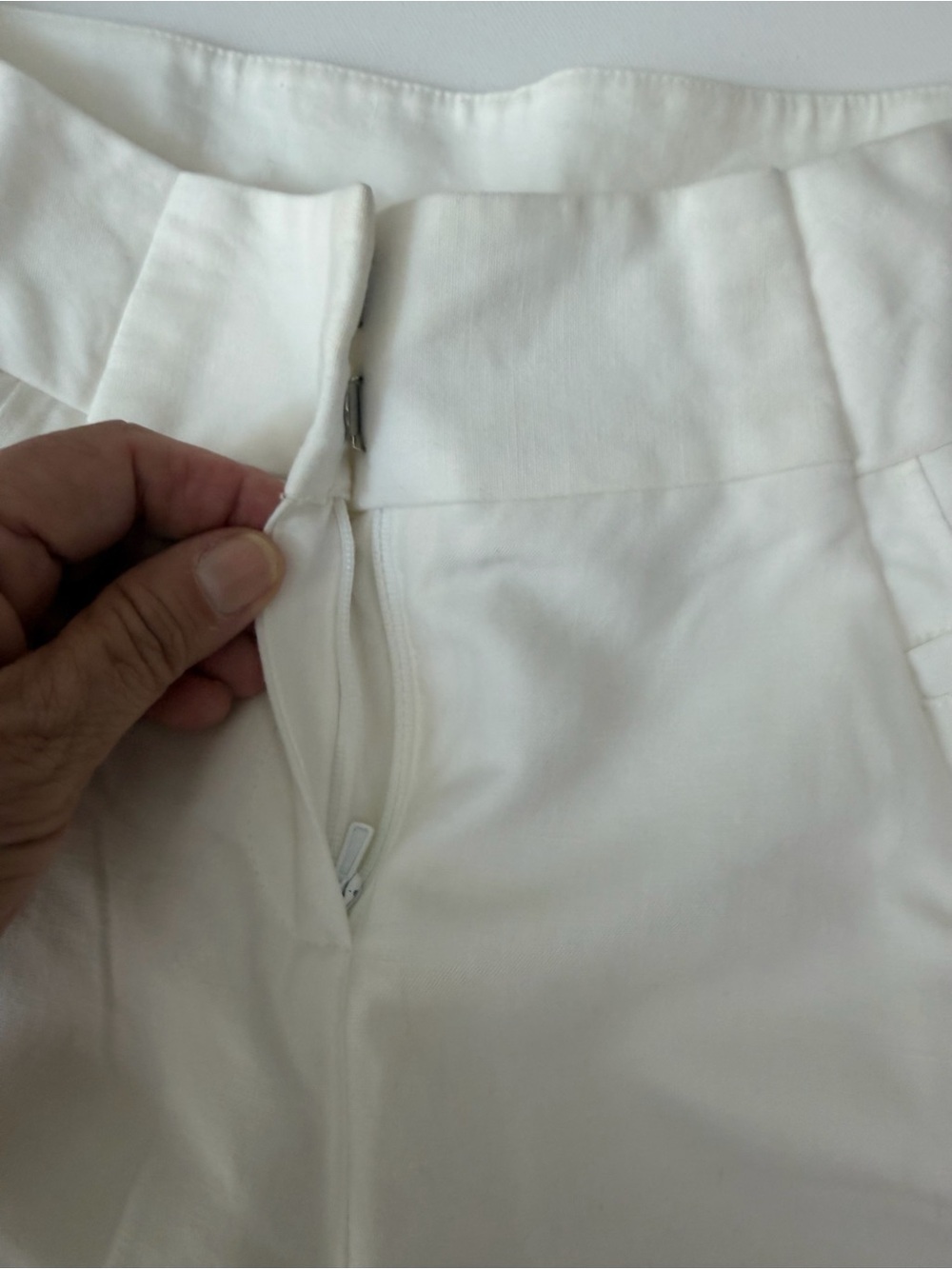Episode White Straight Leg Dress Pants Women’s Size 12 Minimalist Trousers - Picture 6 of 8